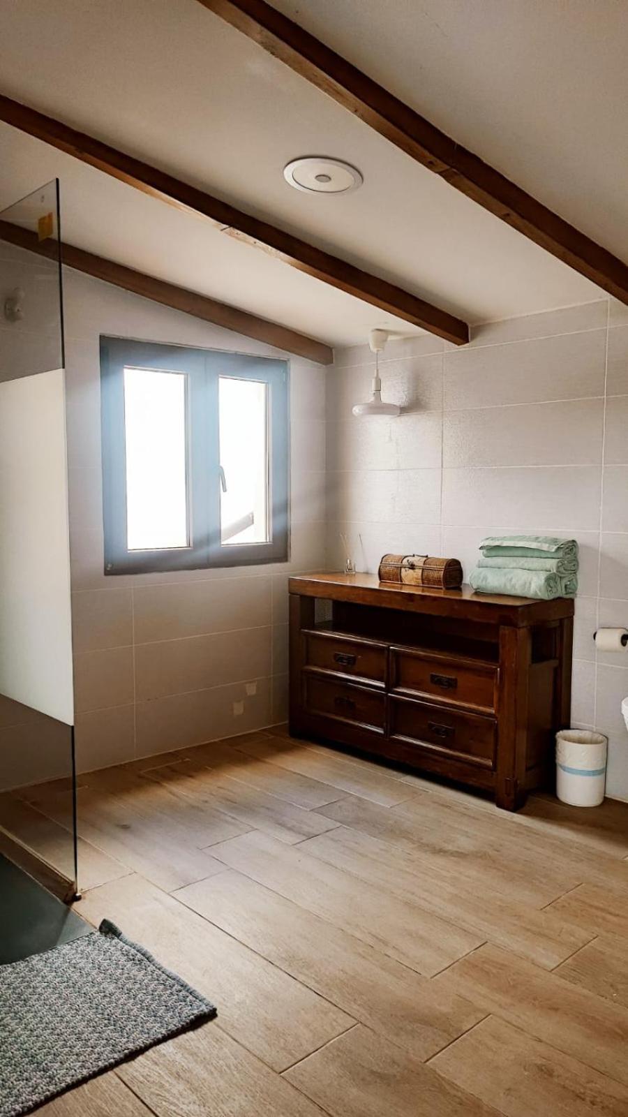 Beautiful Chalet With Wifi And Free Parking Arona  Exterior photo