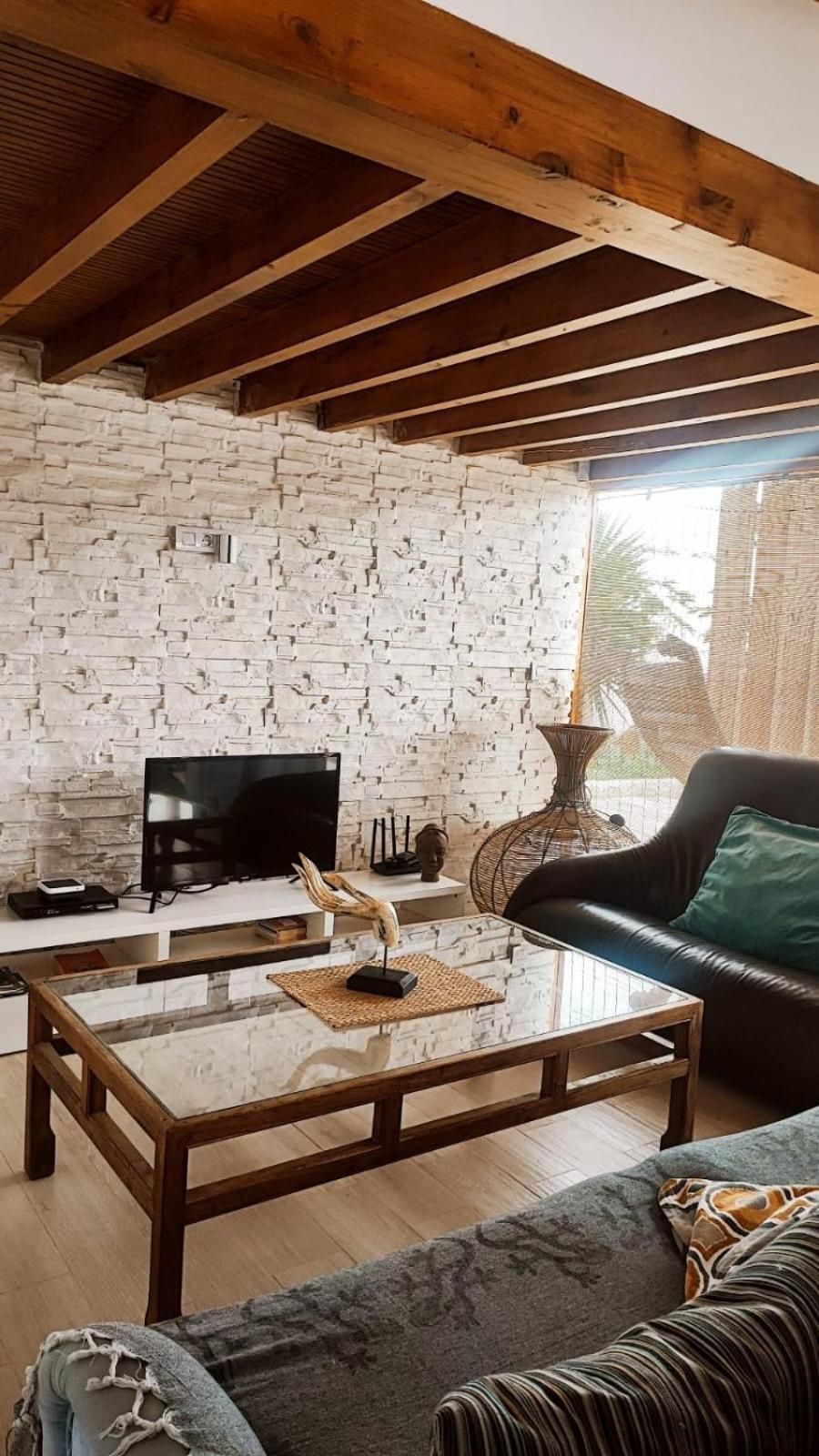 Beautiful Chalet With Wifi And Free Parking Arona  Exterior photo